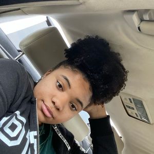 Meet your Posher, Janae